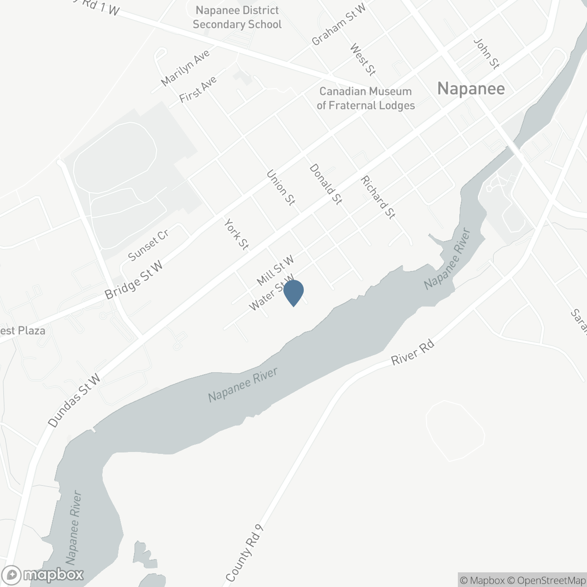 36 NAPIER STREET, Greater Napanee, Ontario K7R 3R9